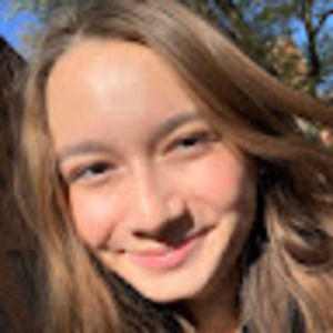 Meet your Posher, Angelica